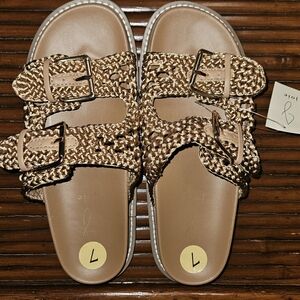 Stylish Tan Sandals